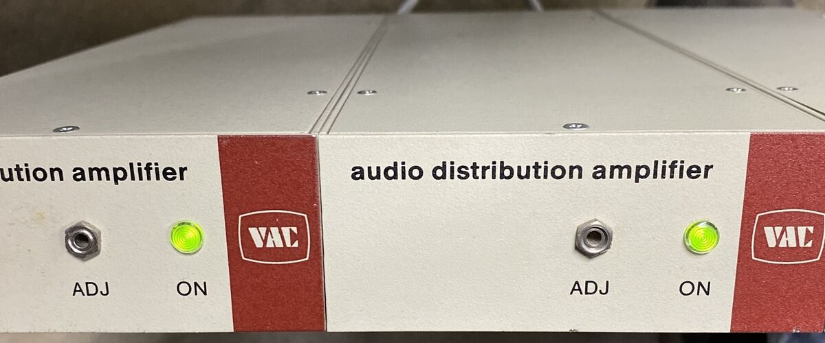 VAC Video Accessory Corporation Audio Distribution Amplifier
