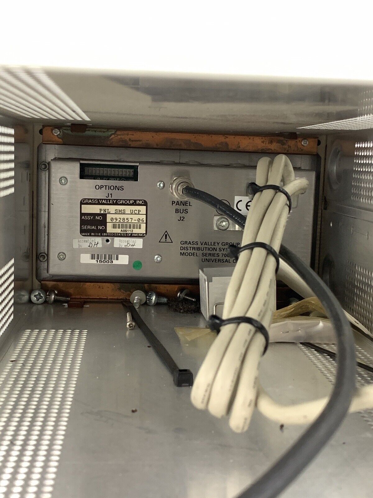 Tektronix 1750A Waveform Vector Monitor Power Tested for Parts and Repair