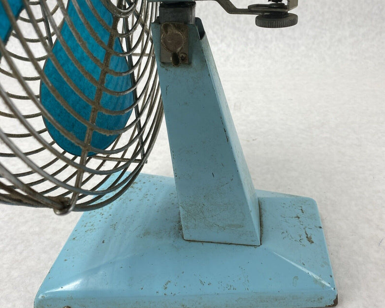 Vintage Superior Electric 1200 3-Speed Aqua Blue 120V 60Hz Table Fan