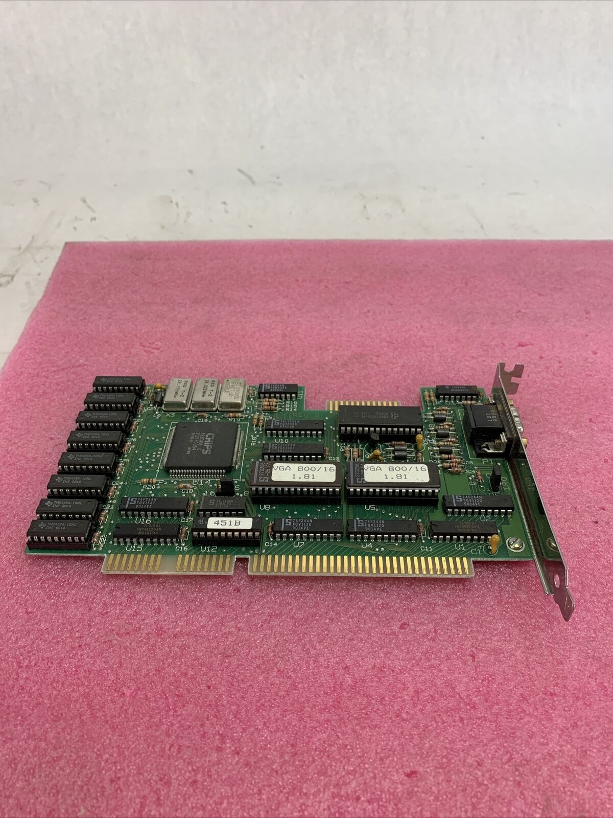 Vintage 1989 Chips F82C451 ISA VGA Graphics Card