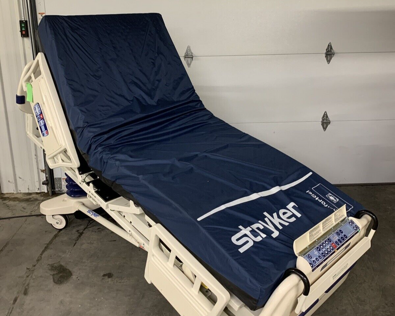 Stryker Epic Bed 2030 Critical Care Hospital Bed w/ Comfort Gel Mattress