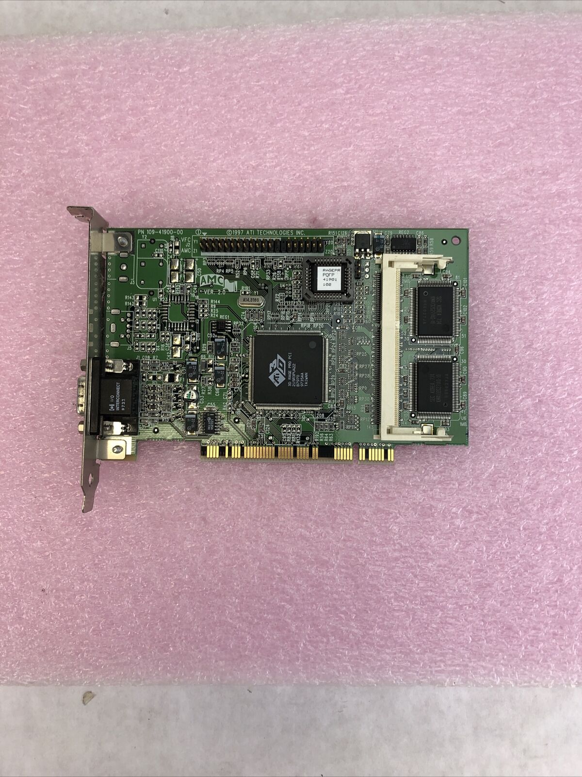 ATI 109-41900-00 GPU VGA W/ Memmory Moudle slot