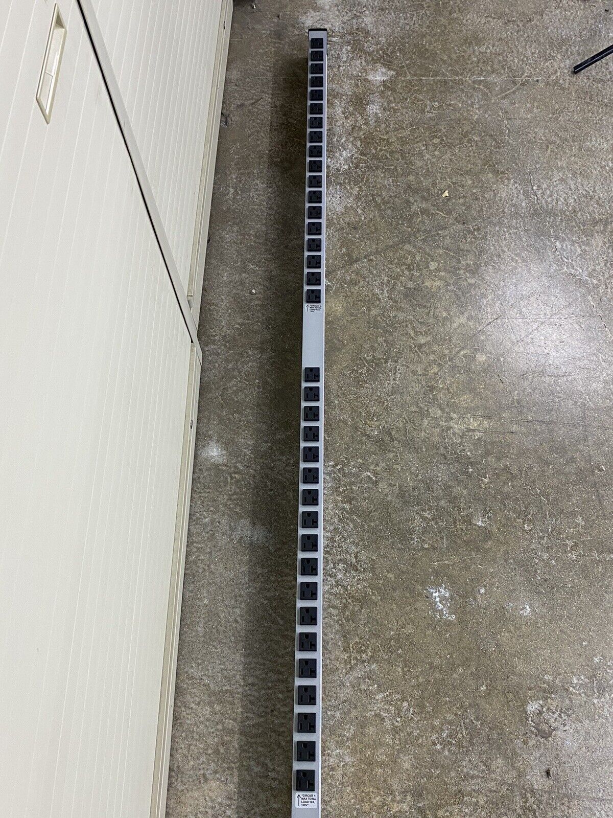 LEGRAND 36 Outlet Power Strip 3A86B2-1 (120V/30A/single phase)