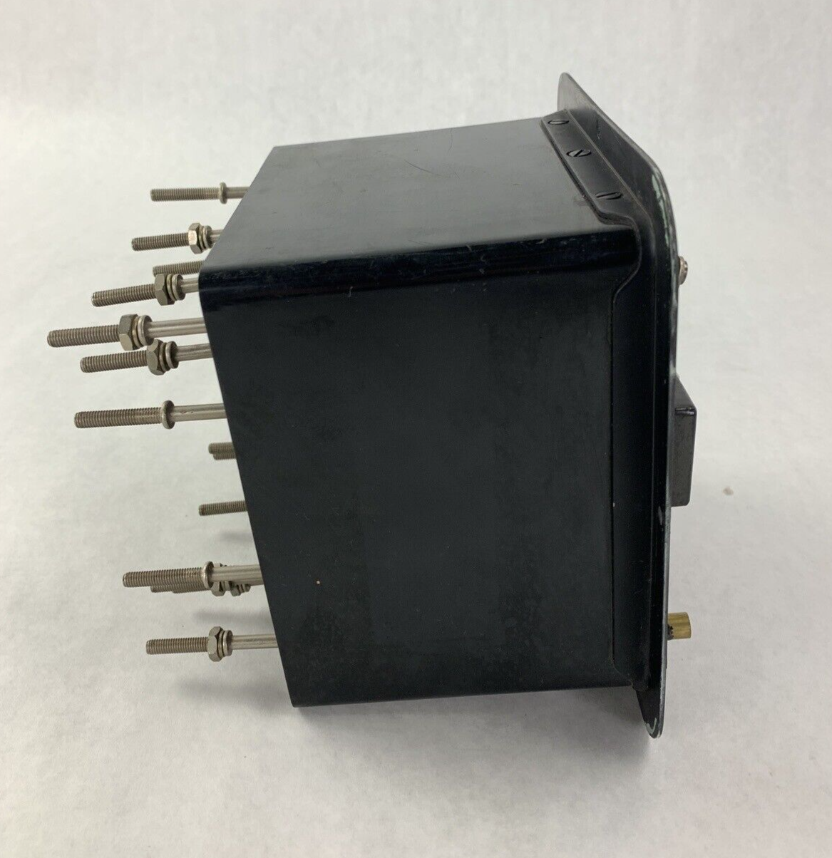 GE 12HFA151A2F Auxiliary Relay 125 Volts DC/CY Type HFA No Cover