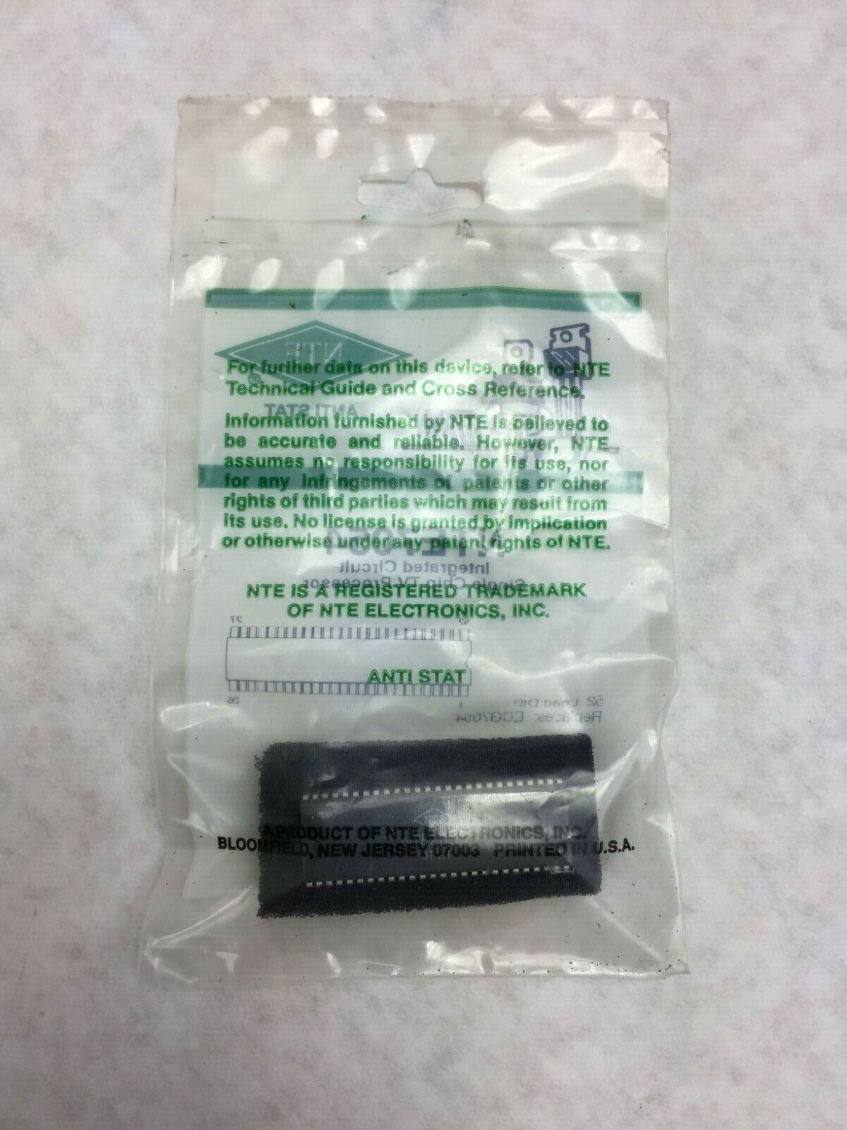 NTE NTE7054 Integrated Circuit Single Chip TV Processor 52 Lead Dip