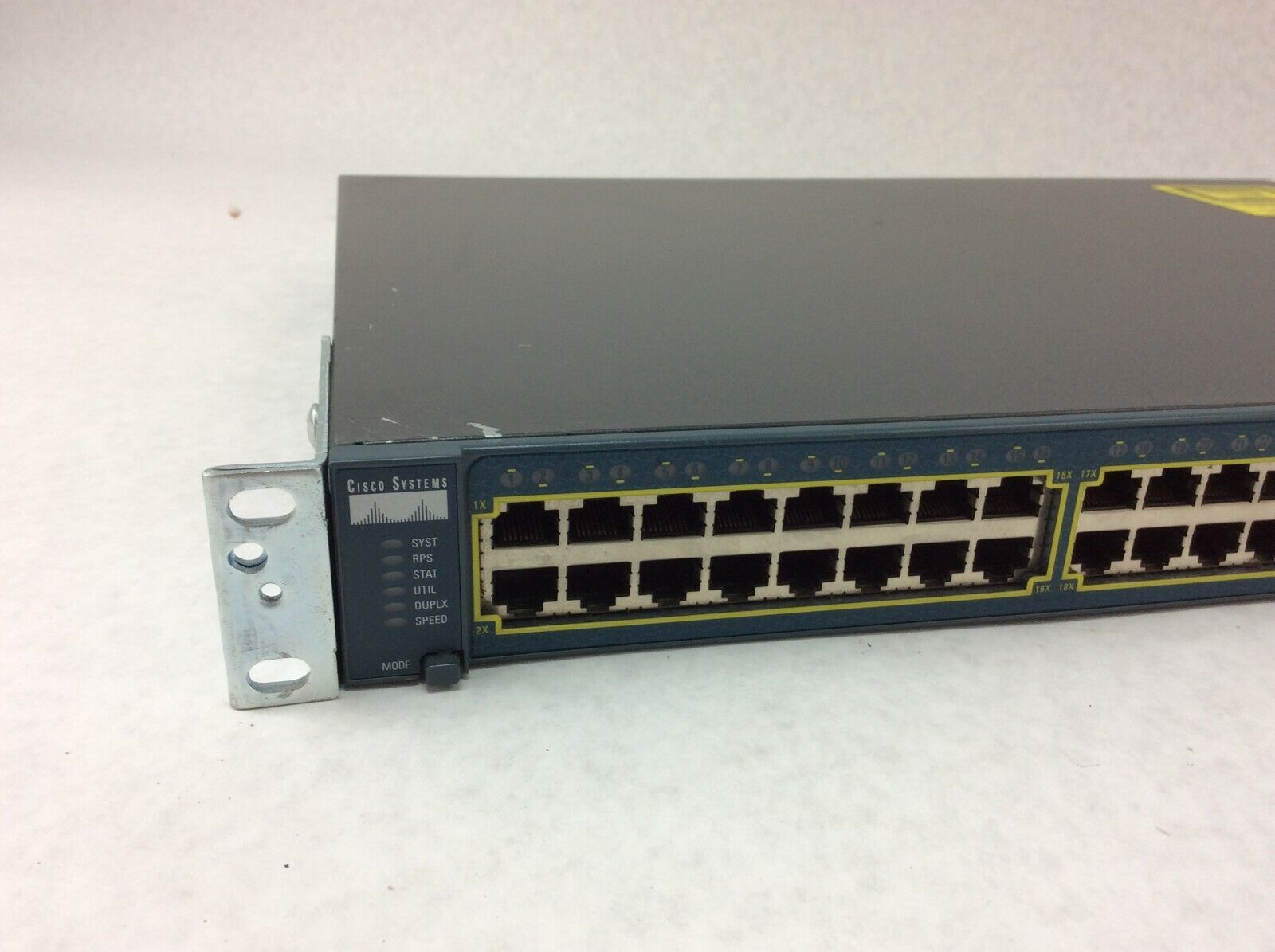 Cisco  Catalyst WS-C2950G-48-E1 48-Ports External Switch