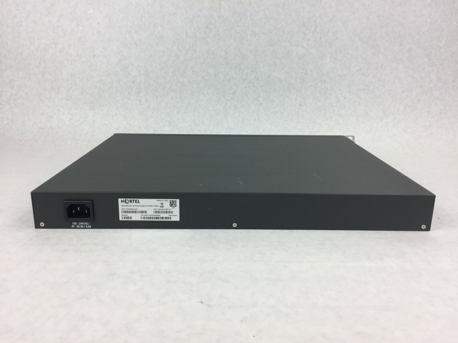 Nortel BES1020-24T-PWR Business Ethernet Switch  Managed   Includes Power Cord