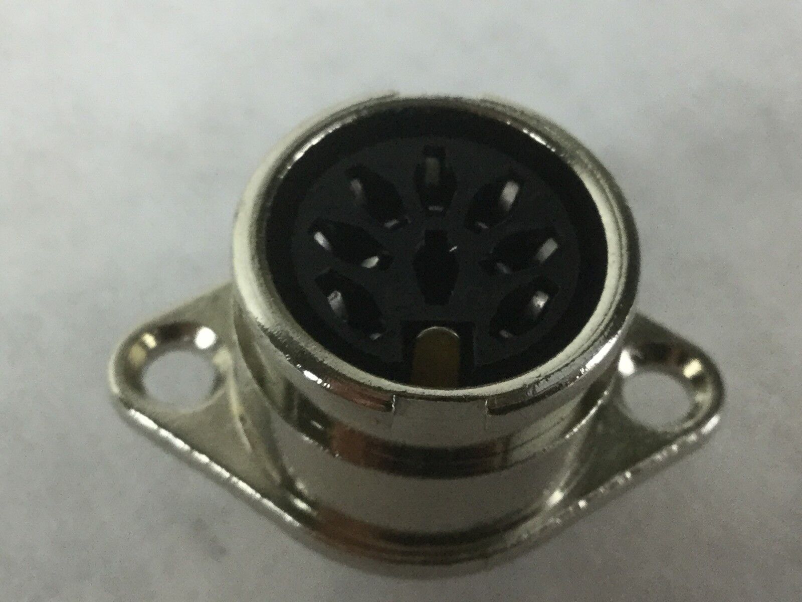 PREH, LKG PANEL MNT REC FE
