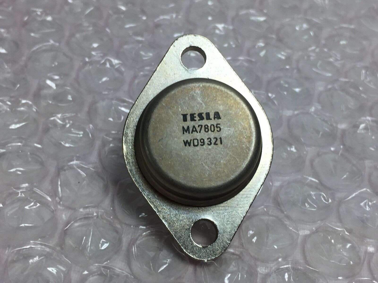 NOS  Telsa MA7805 Transistor  Lot of 3