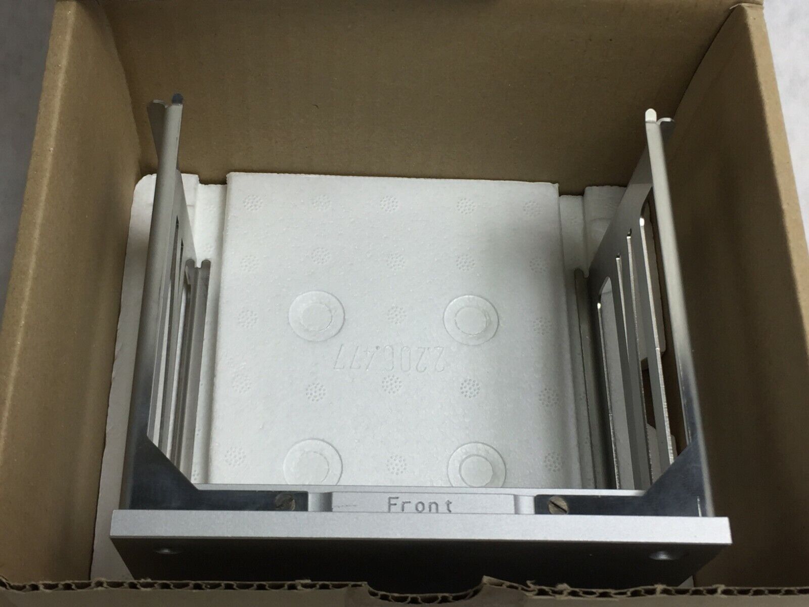Qiagen Instruments 9013063 BEZ: BGR Removable Stacker  8 MTP BR 8000