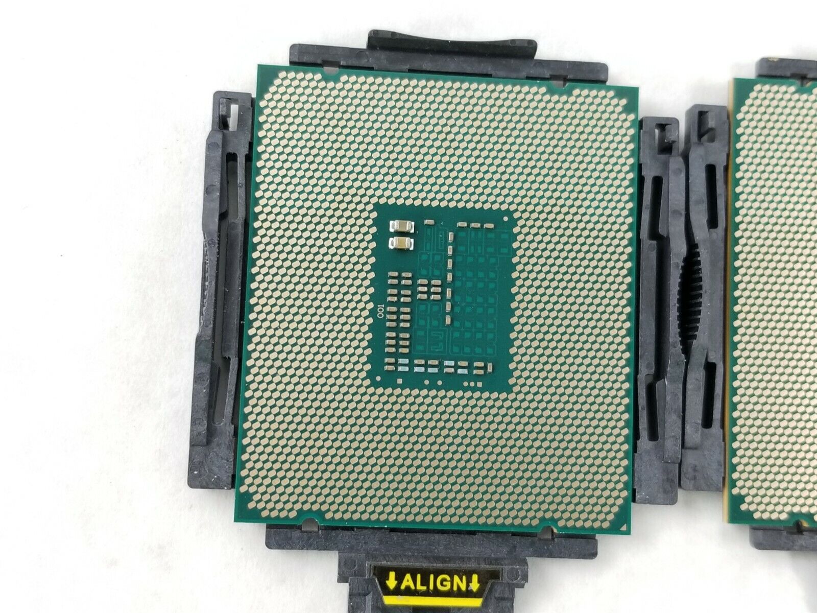 Matching Pair Intel Xeon E5-2630 V3 CPU 8-Core 2.4GHz SR206 20MB 85W LGA 2011-3
