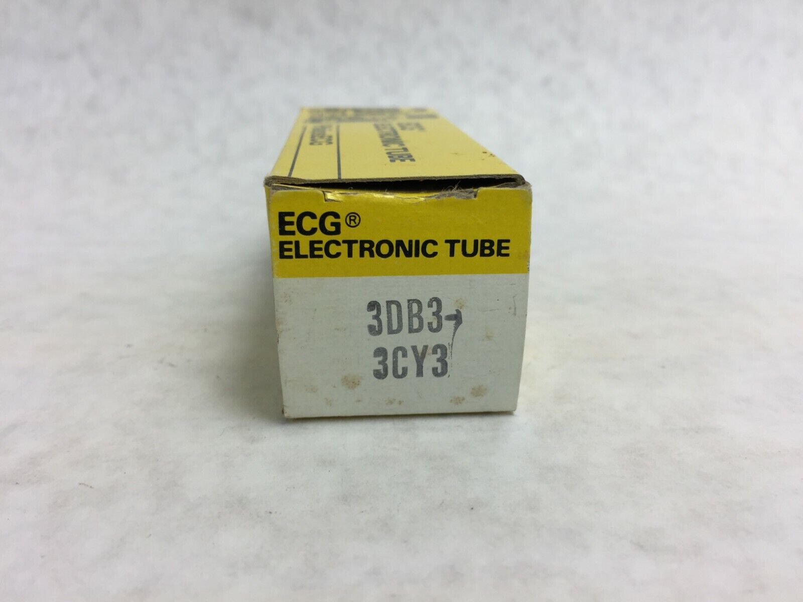 Phillips ECG Electronic Tube 3DB3 / 3CY3