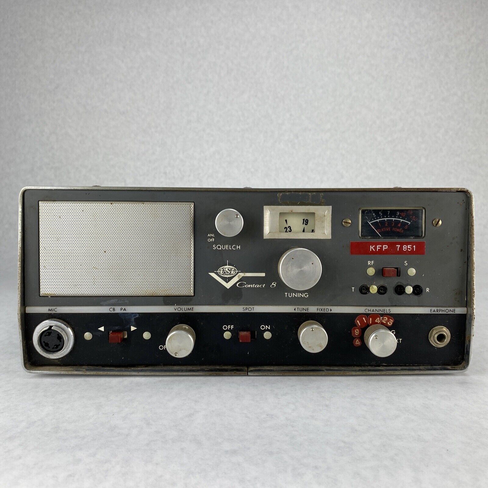 USL Contact 8  23-Channel CB Transceiver Radio Vintage