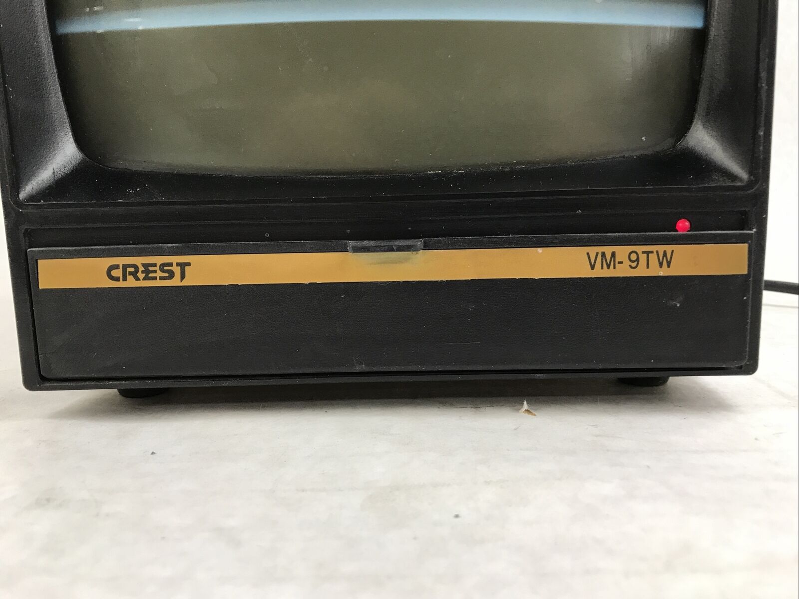Vintage Crest VM-9-TW Television VM 9 TW