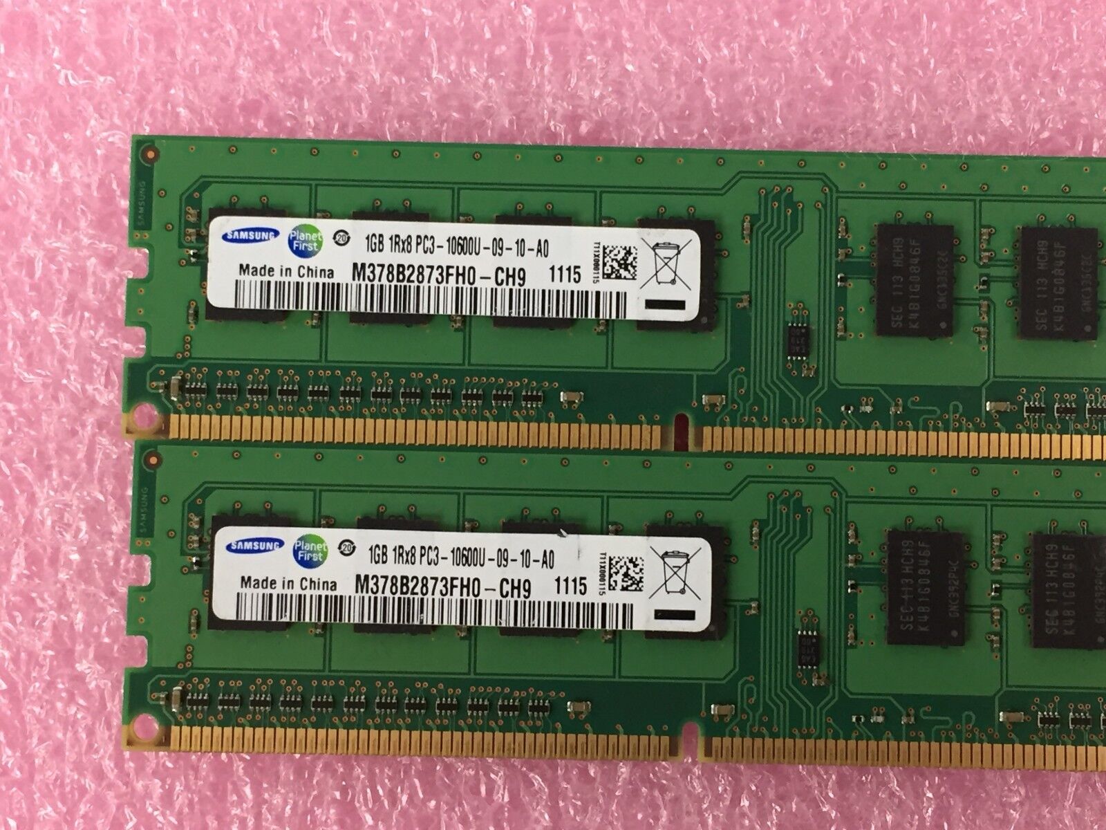 2GB Kit (2x 1GB) Kingston PC3-10600 DDR3-1333MHz KTW149-ELF