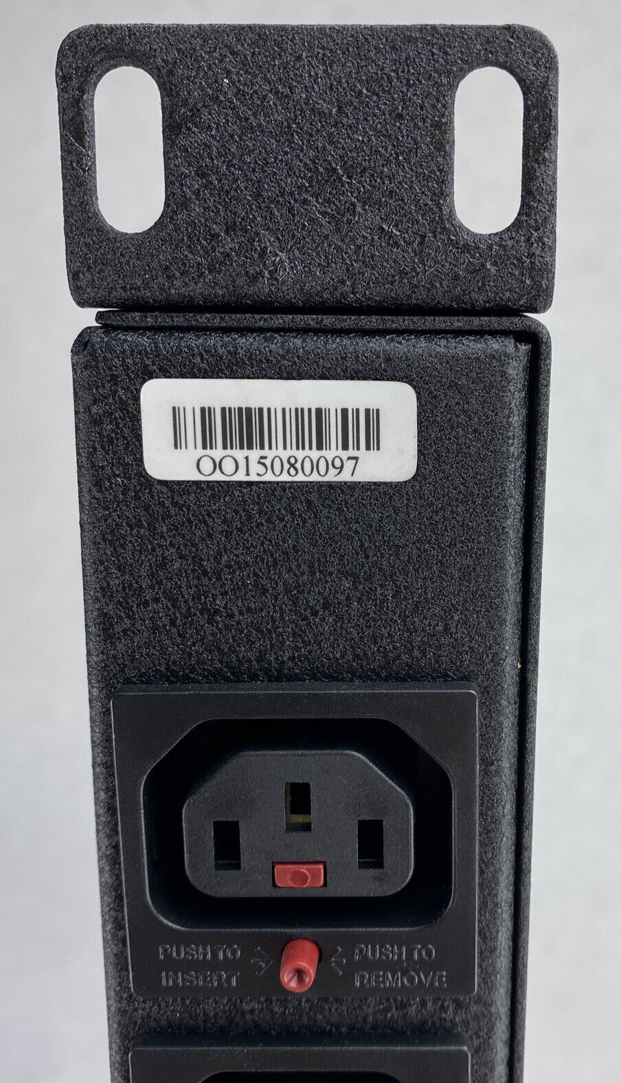 Geist UVHVRN082-002L13C20 Horizontal PDU 100 to 125V 200 to 240V 16/20A
