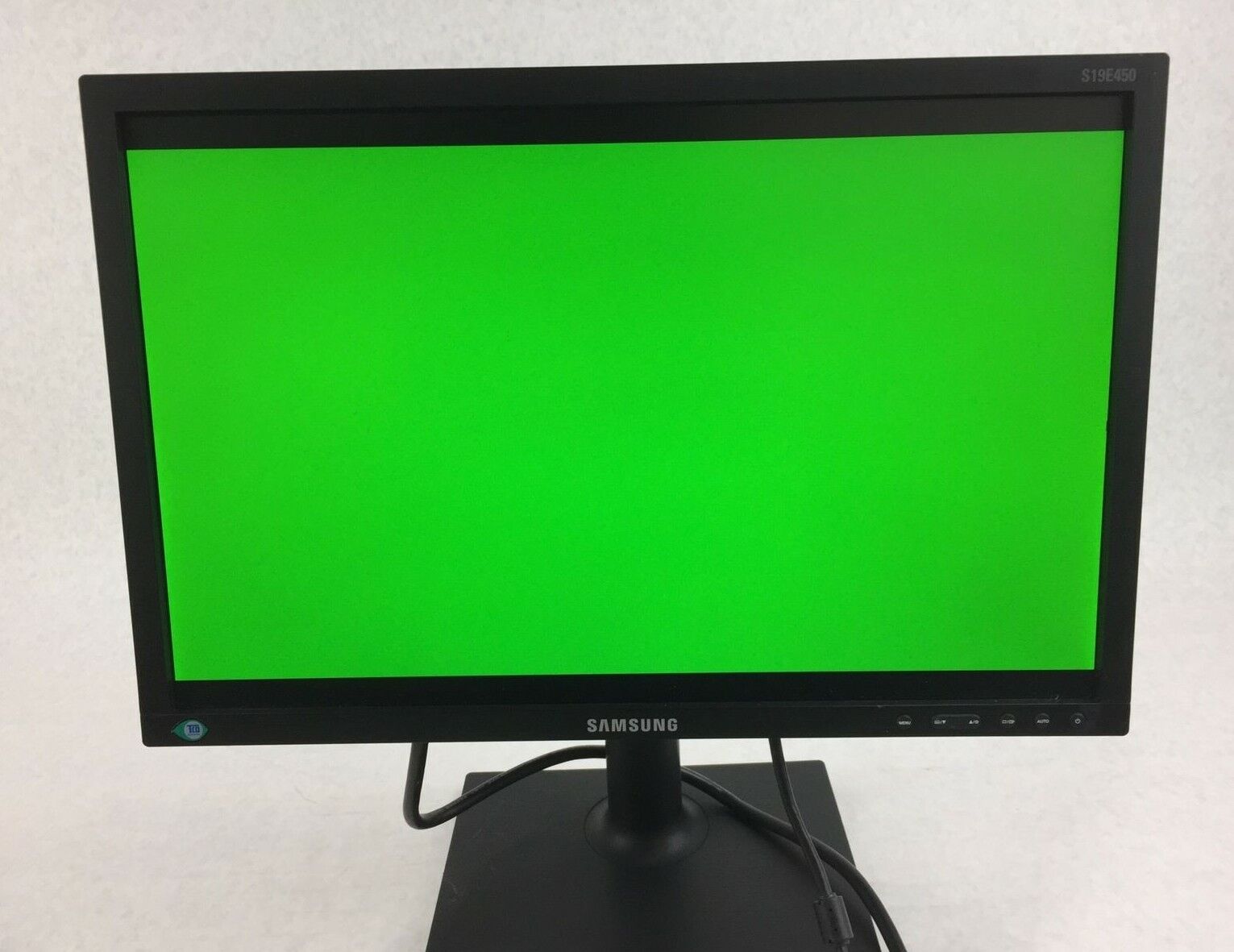Samsung 19" SE450 Series LED Monitor S19E450BW 1440 x 900 pixels
