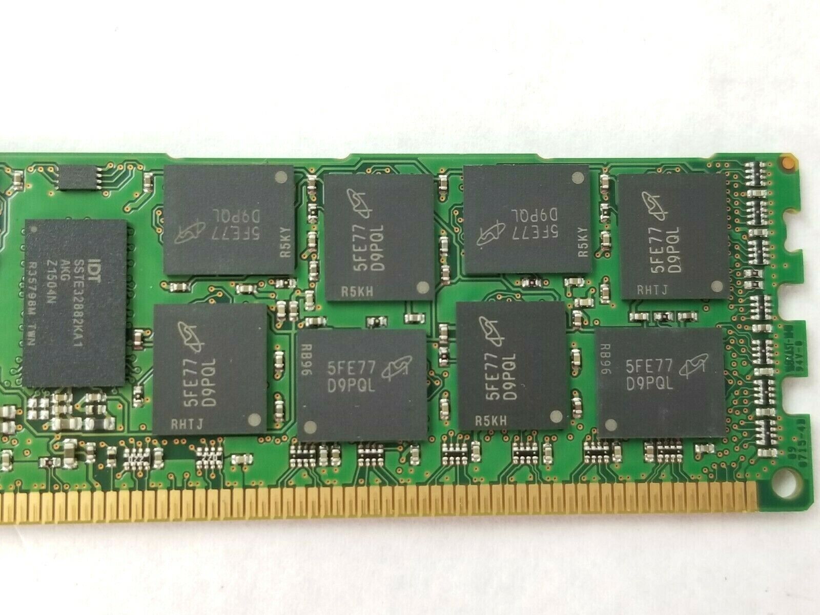 Micron MT36JSF2G72PZ-1G6E1HE EMC 16GB 2RX4 PC3-12800R Server Memory