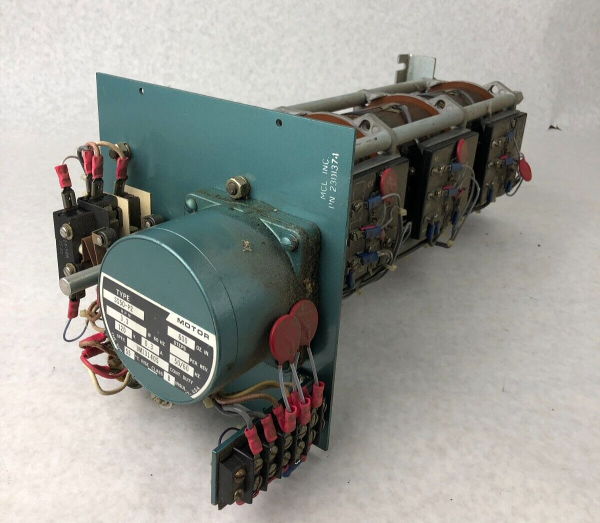 Superior Electric Stepper Precision Motor SS50-P2 120VAC 0.3A 3.3RPM BM131405
