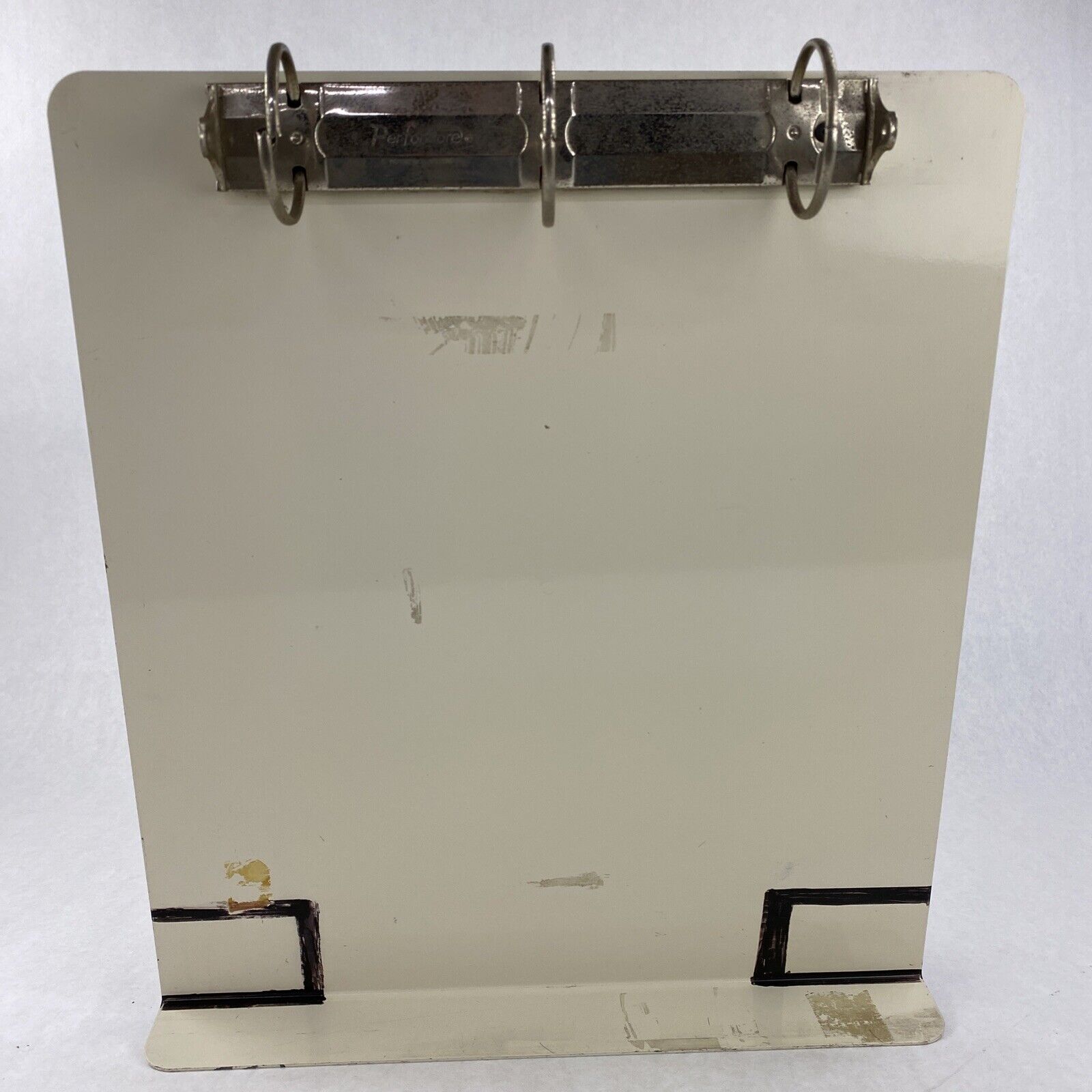 Hubbell Workplace Solutions 19" x 17" Workstation Document Stand with Swingarm