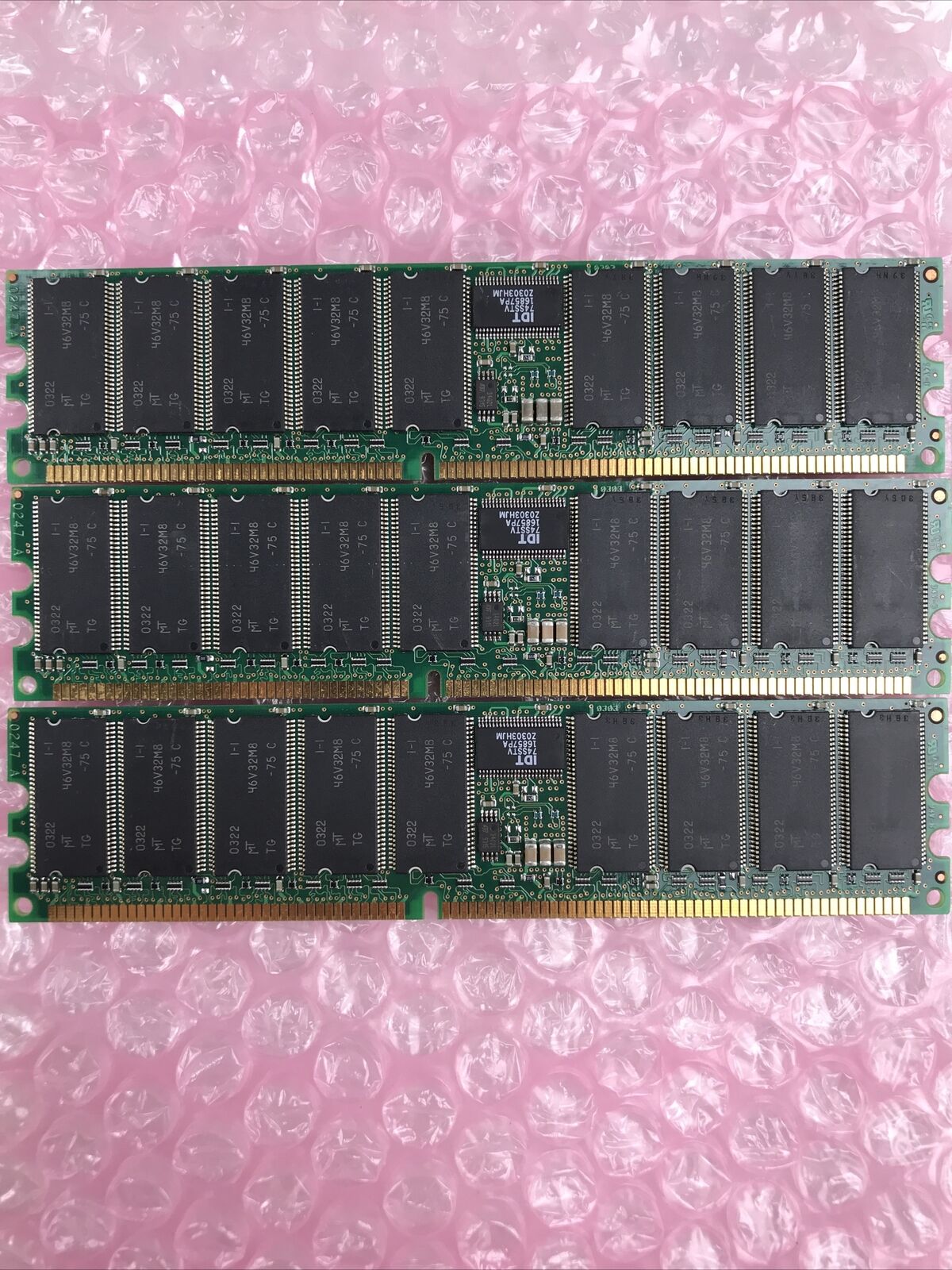 Lot of 3 Crucial BG111D8.YN 512MB DDR 266MHz RAM  MT18VDDT6472DG-2655C3