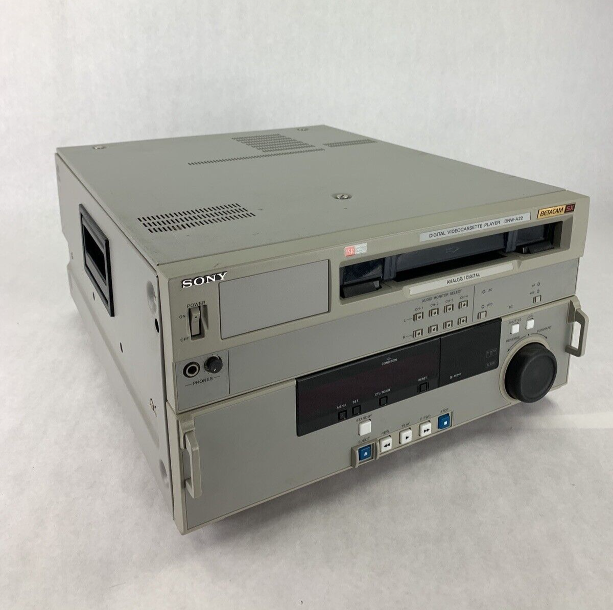 Sony Betacam SX digital Video Cassette Player DNW A22 For Parts and Repair