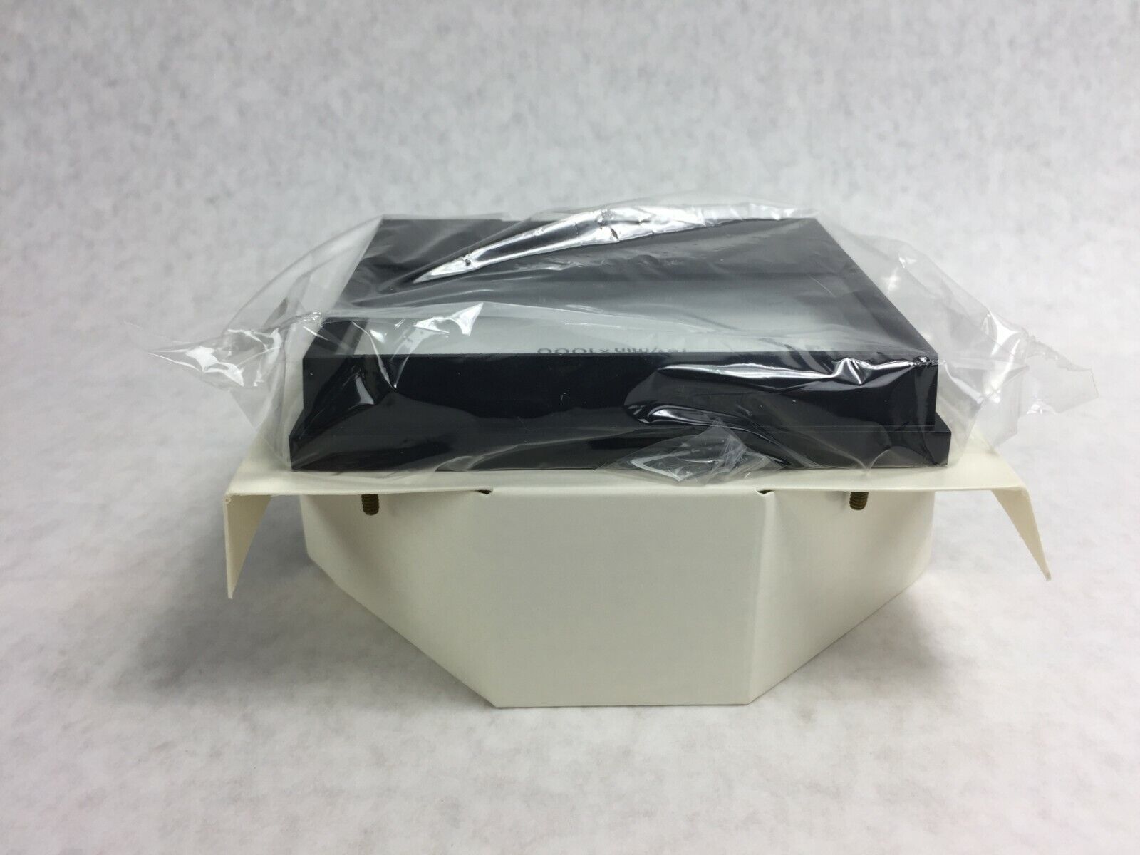 Beede 478046006 FS 25 VAC 25,000 RPM Gauge for RC5 and RC5 B   NIB