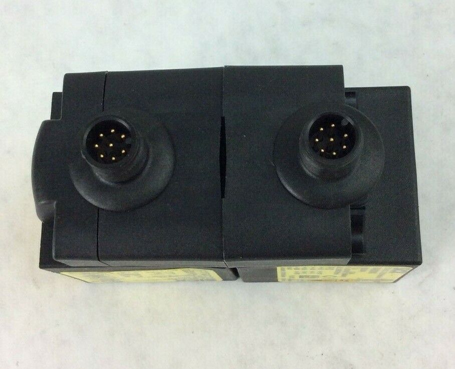 Lot of 2 Sick Safety Switch Electronic Relay T40-E0101K AG D-79183