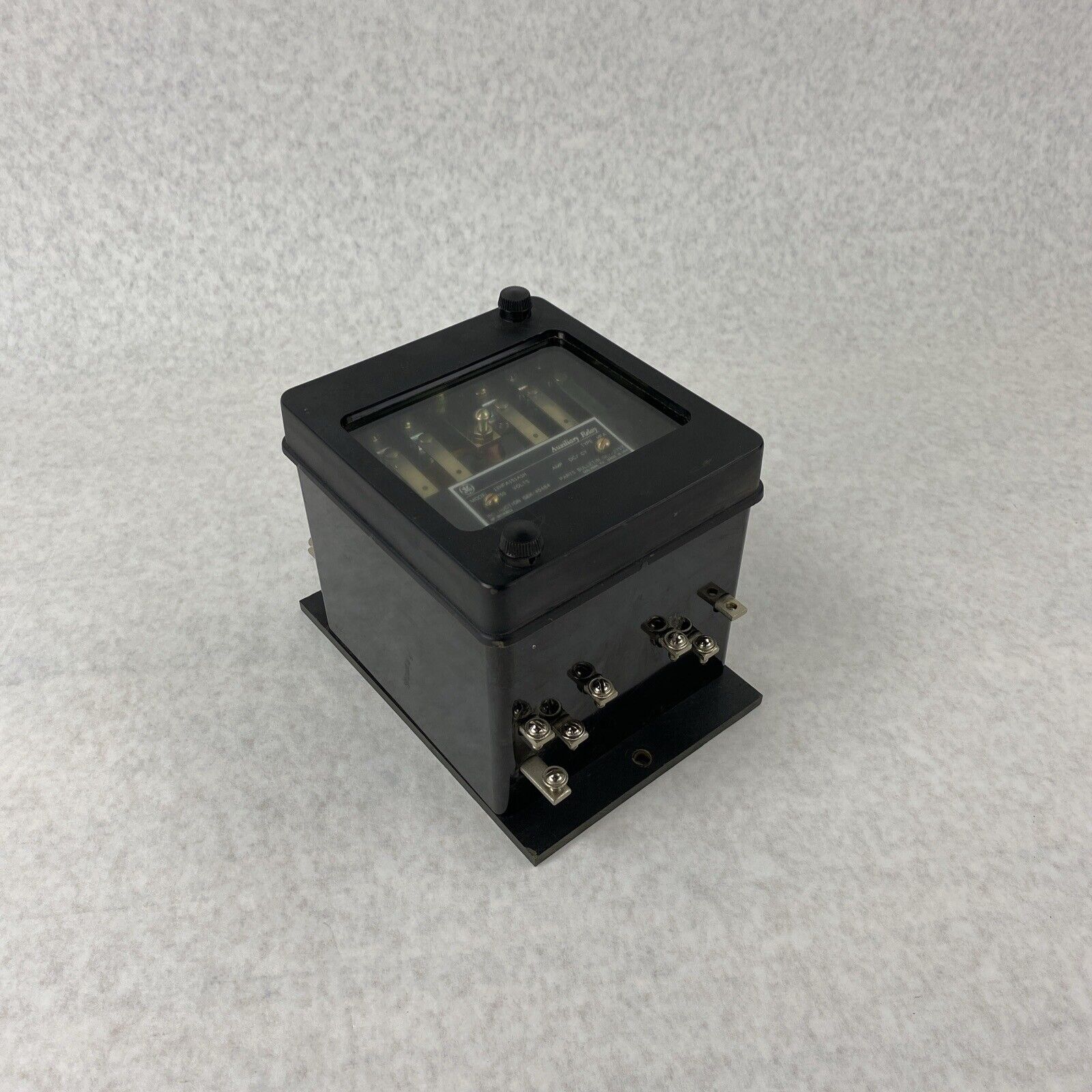 GE 12HFA151A1H Auxiliary Relay HFA 250 Volts
