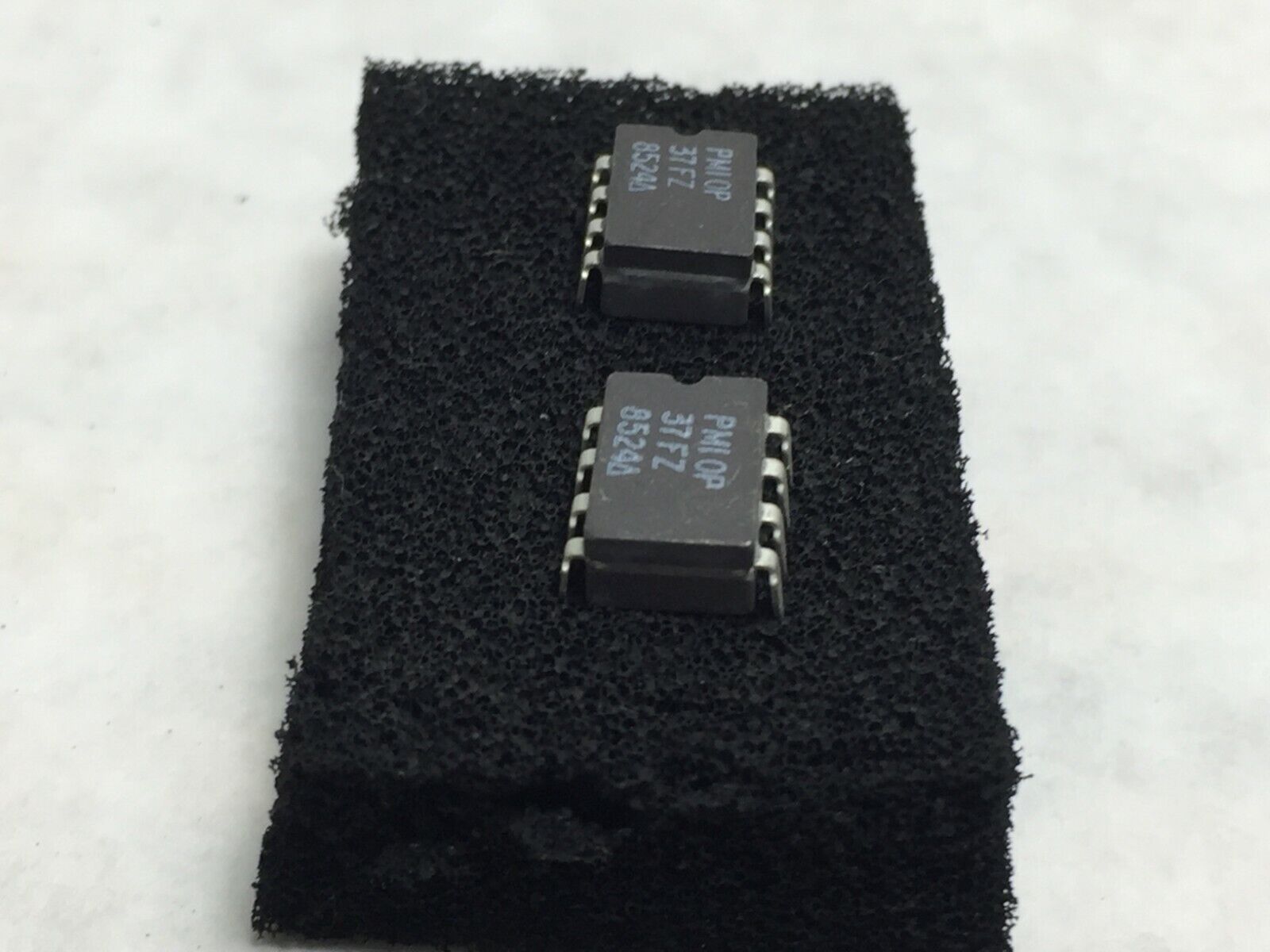 NOS PMI OP37FZ  IC  8 Pin  Lot of 2