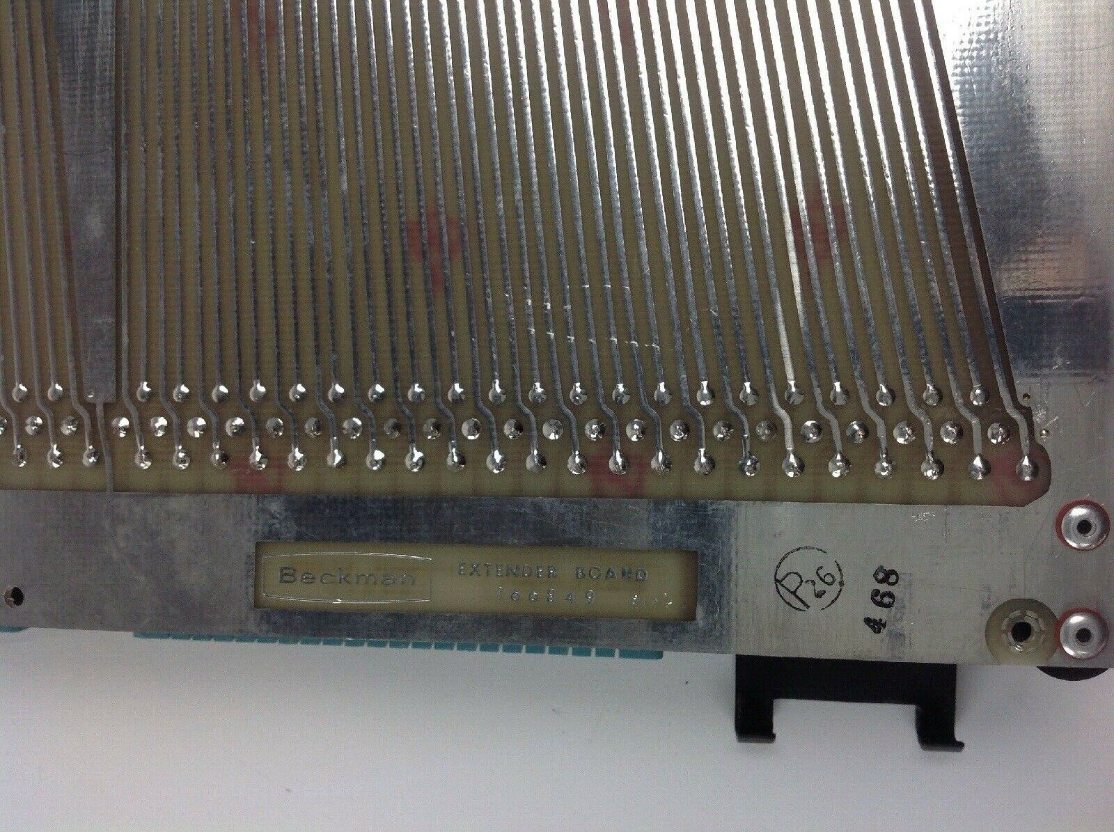 Beckman Extender Board Card 166849 44 Pin 2VK22D/1-1 and 30 Pin 2VK15D/1-1