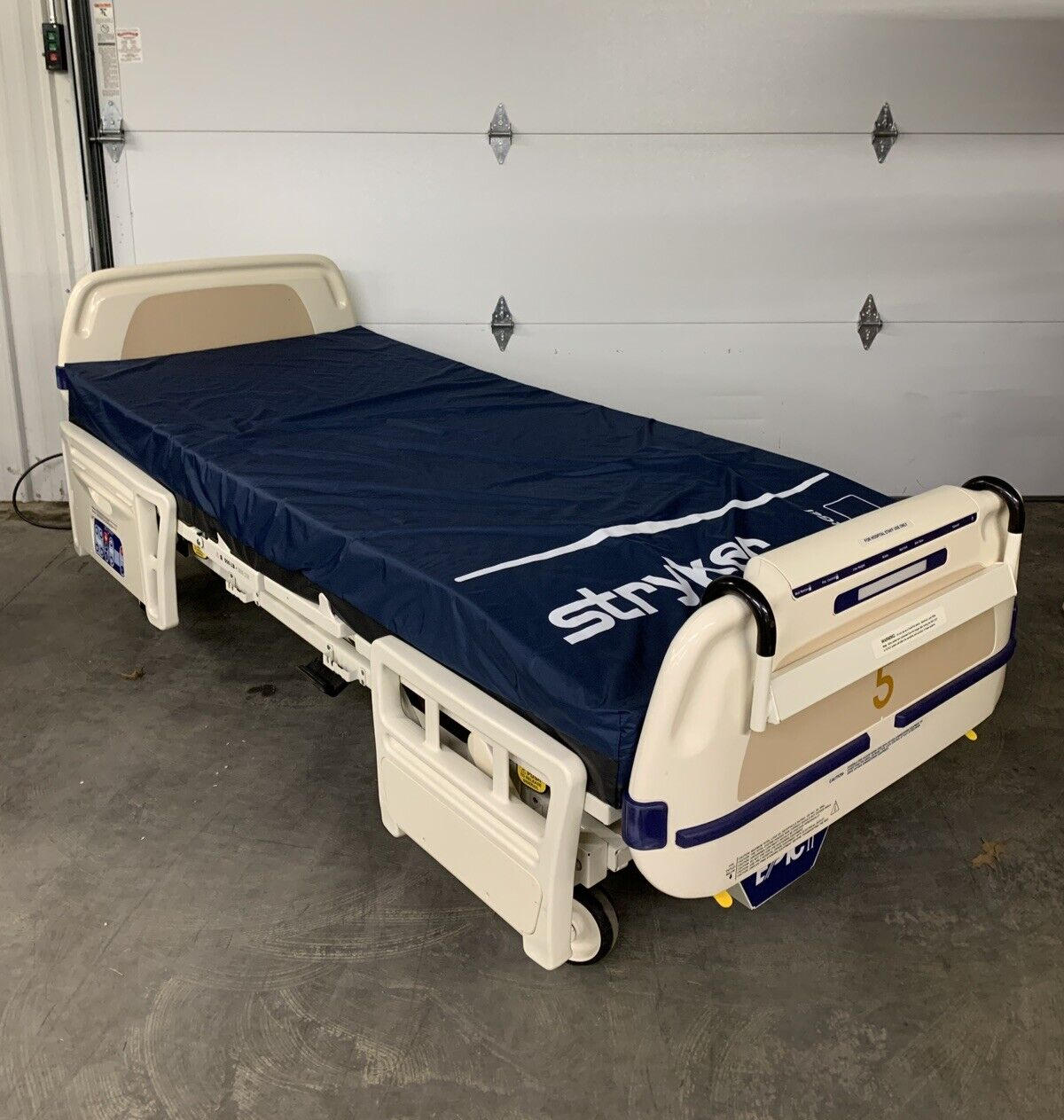 Stryker Epic Bed 2030 Critical Care Hospital Bed Comfort Gel Mattress For Parts