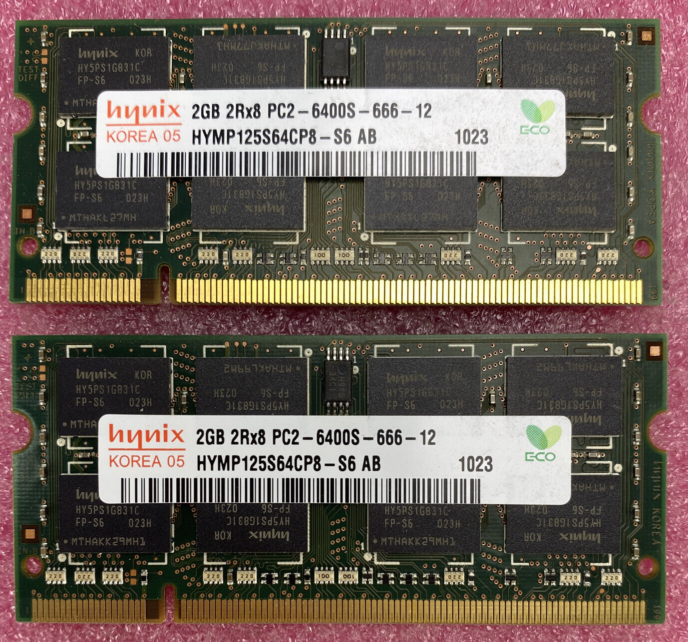 Lot( 2 ) 2GB Hynix HYMP125S64CP8-S6 PC2-6400 800MHz SO-DIMM DDR2