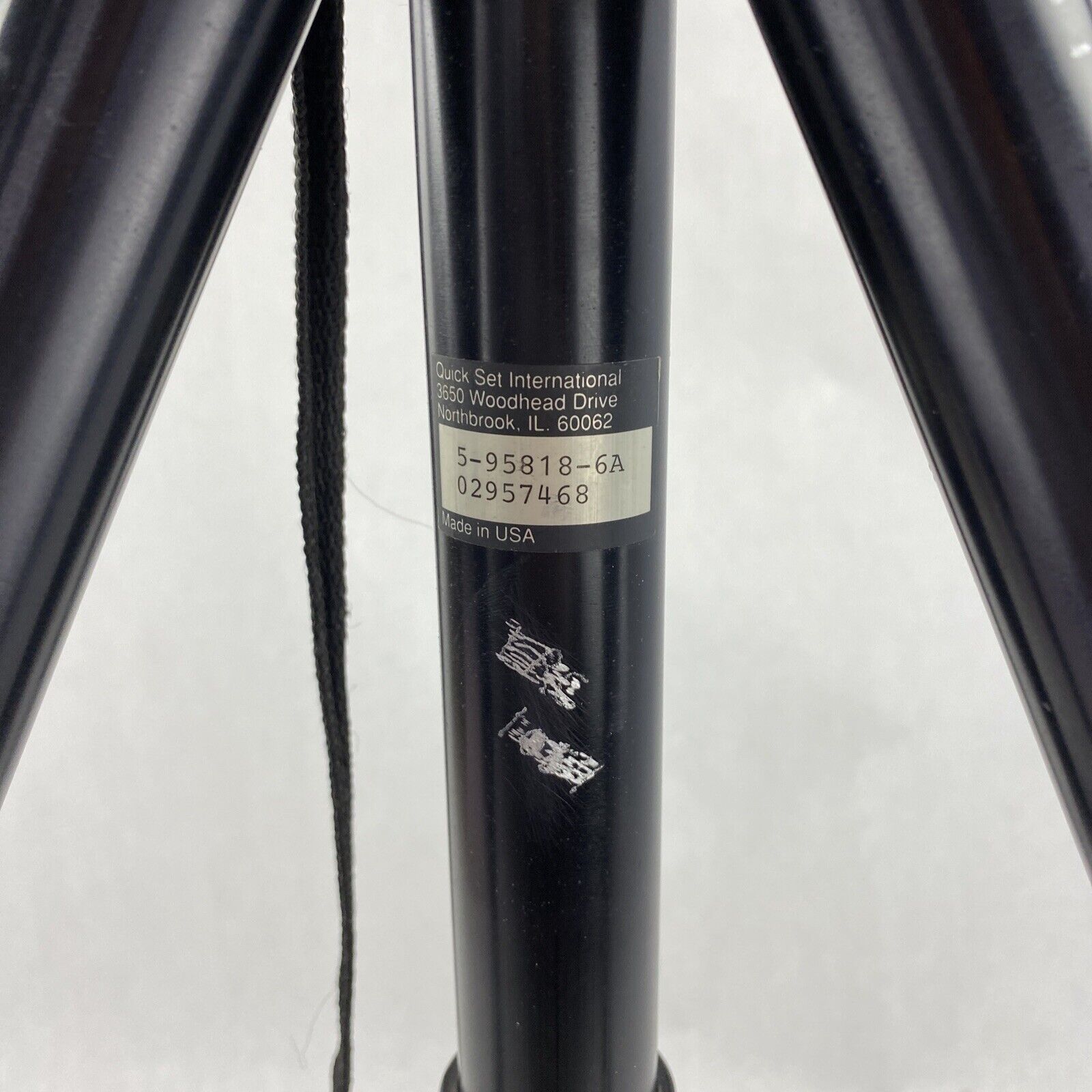 Quickset Heavy Duty Black Tripod Aluminum