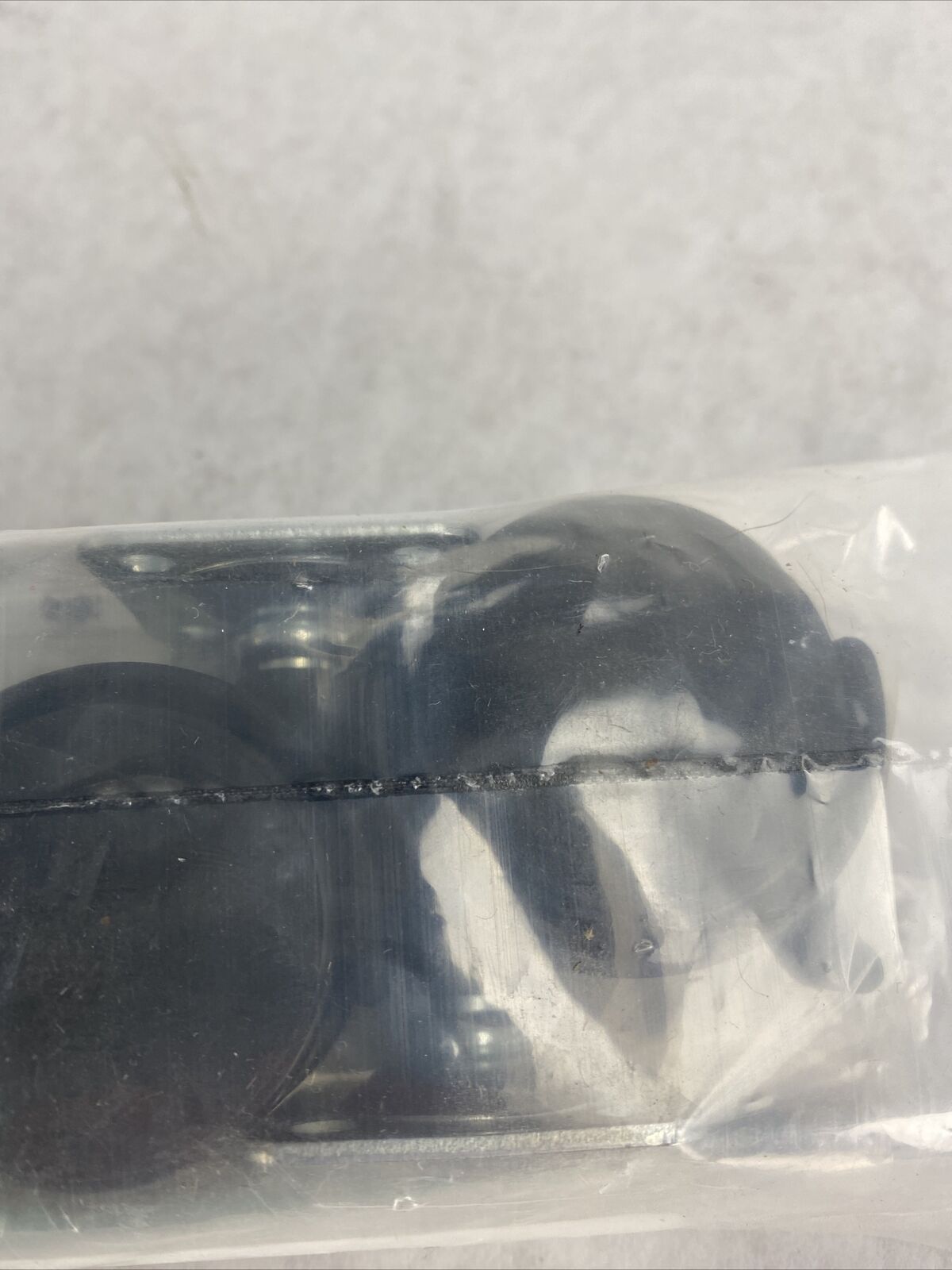 Dell 051374 PowerEdge System Casters NIB USAmade 420-10180
