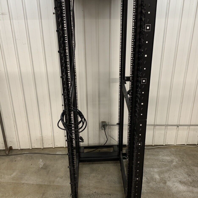 Siemen Vertipod Server Rack 45U Vp2-0AC111 Right Side No Panels