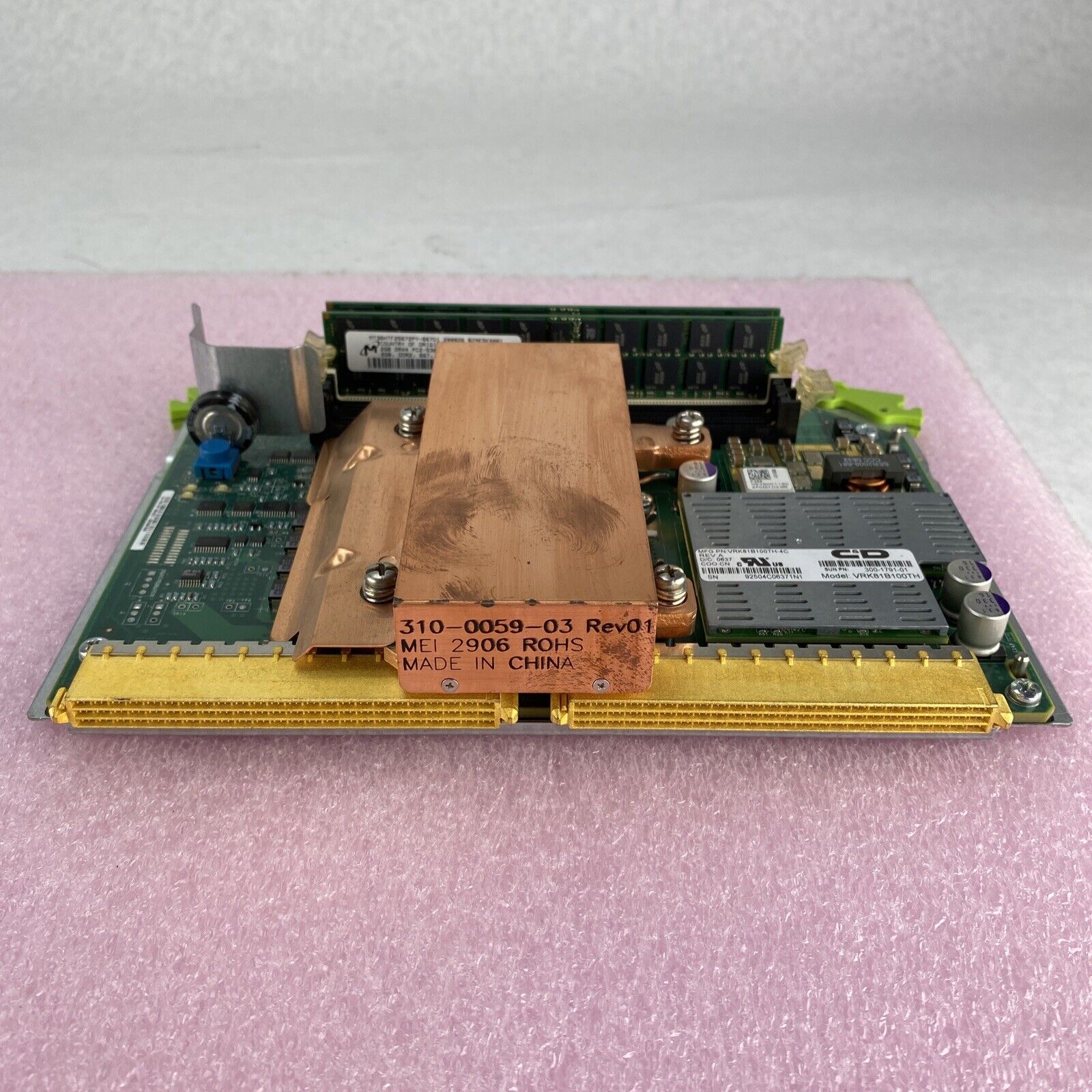 Sun Memory Module For X4600 M2 Server 541-1835-02 2.6GHz Opteron 8218 Dual Core