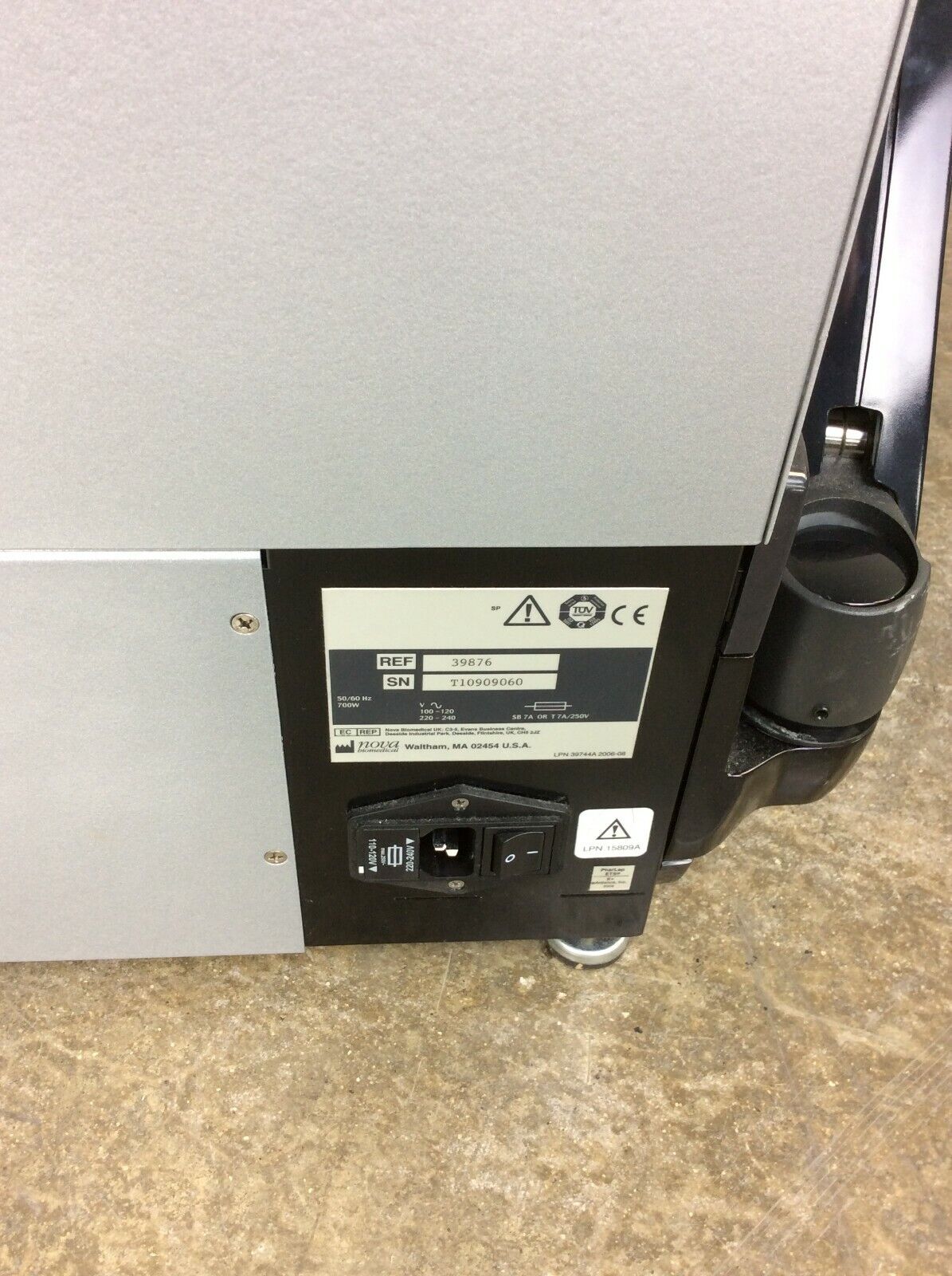Nova Biomedical BioProfile Flex 39876 Automated Cell Culture Analyzer