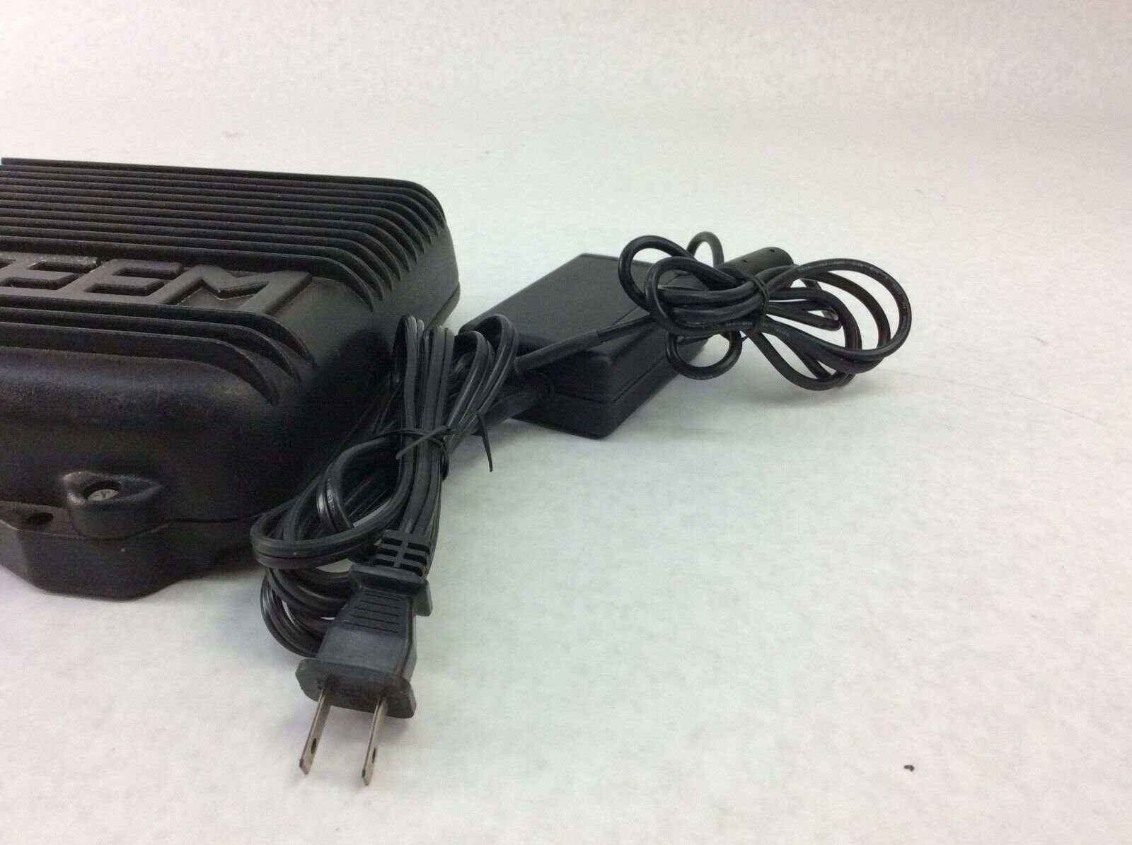 Esteem 192C Wireless Modem Setup Switch w/ Power Supply - Set of 2