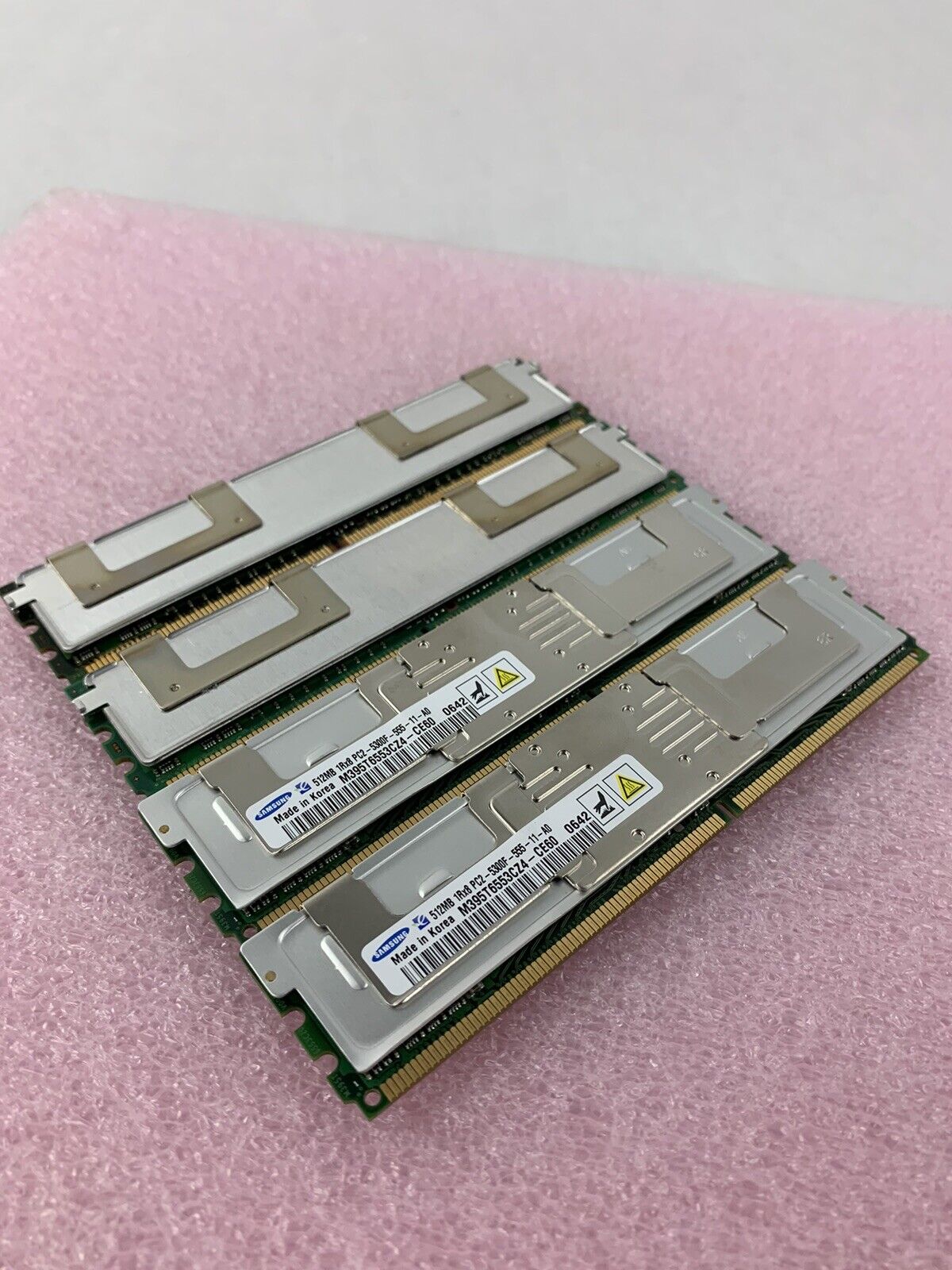 Lot of 4 512MB DDR2 PC2-5300F-555-11-A0 HP# 398705-051 Server Memory RAM