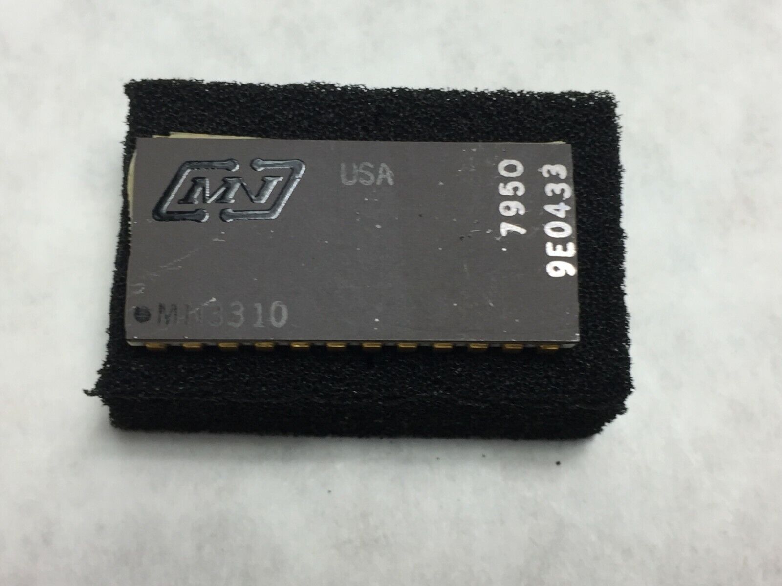 MN MN3310 9E0433  NOS
