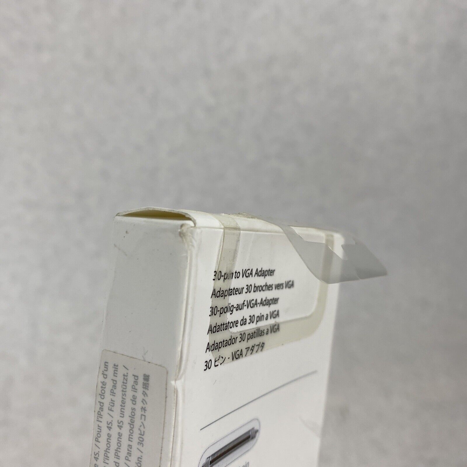 Genuine Apple A1368 MC552ZM/B 30 Pin To VGA Adapter NOS