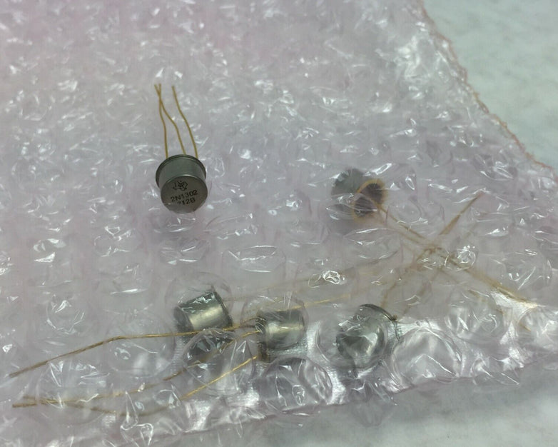 Texas 2N1302 Transistors   Lot of 5   NOS