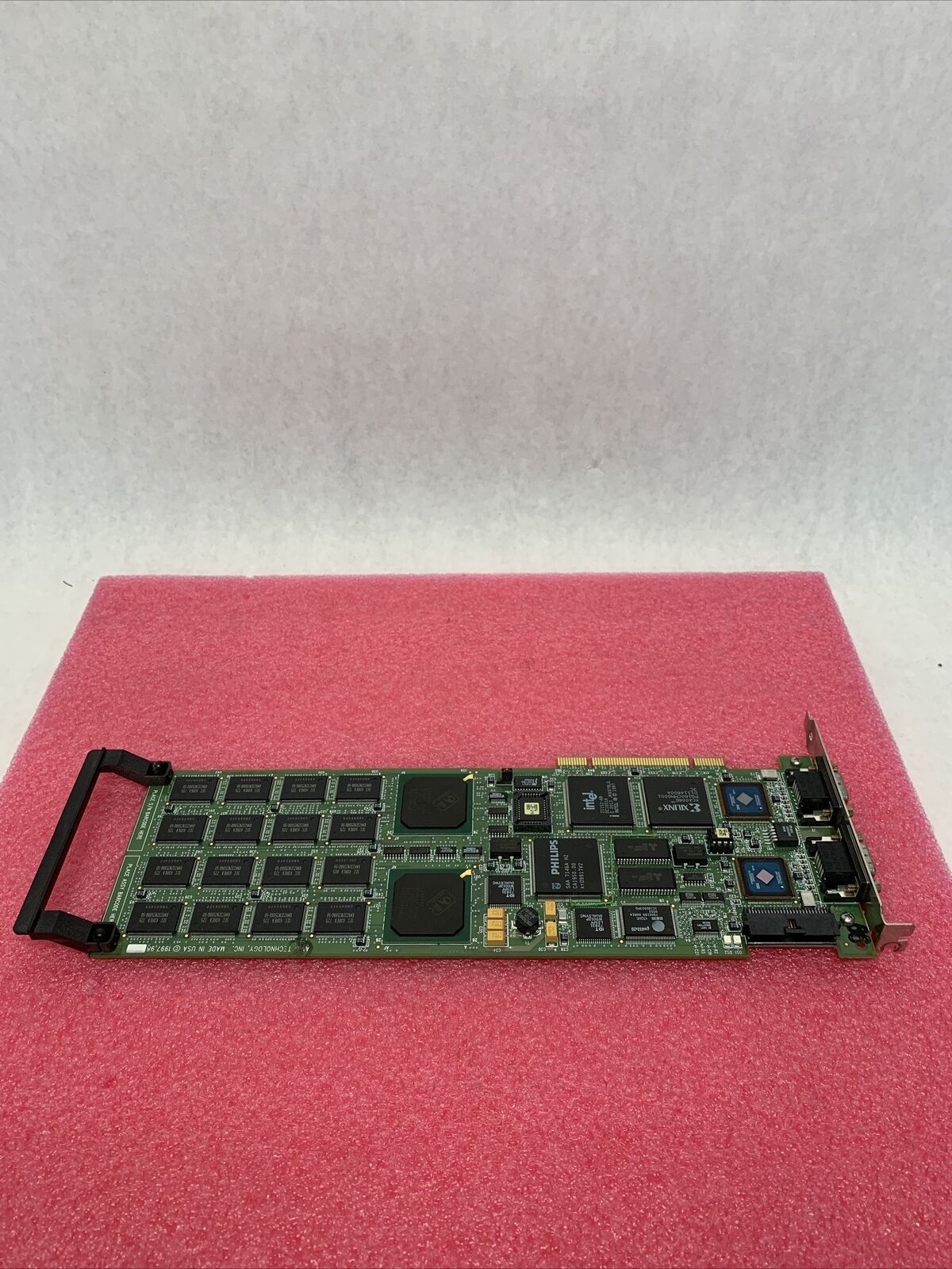 Avid Tech 30-00364-01 Dual VGA Display Adapter