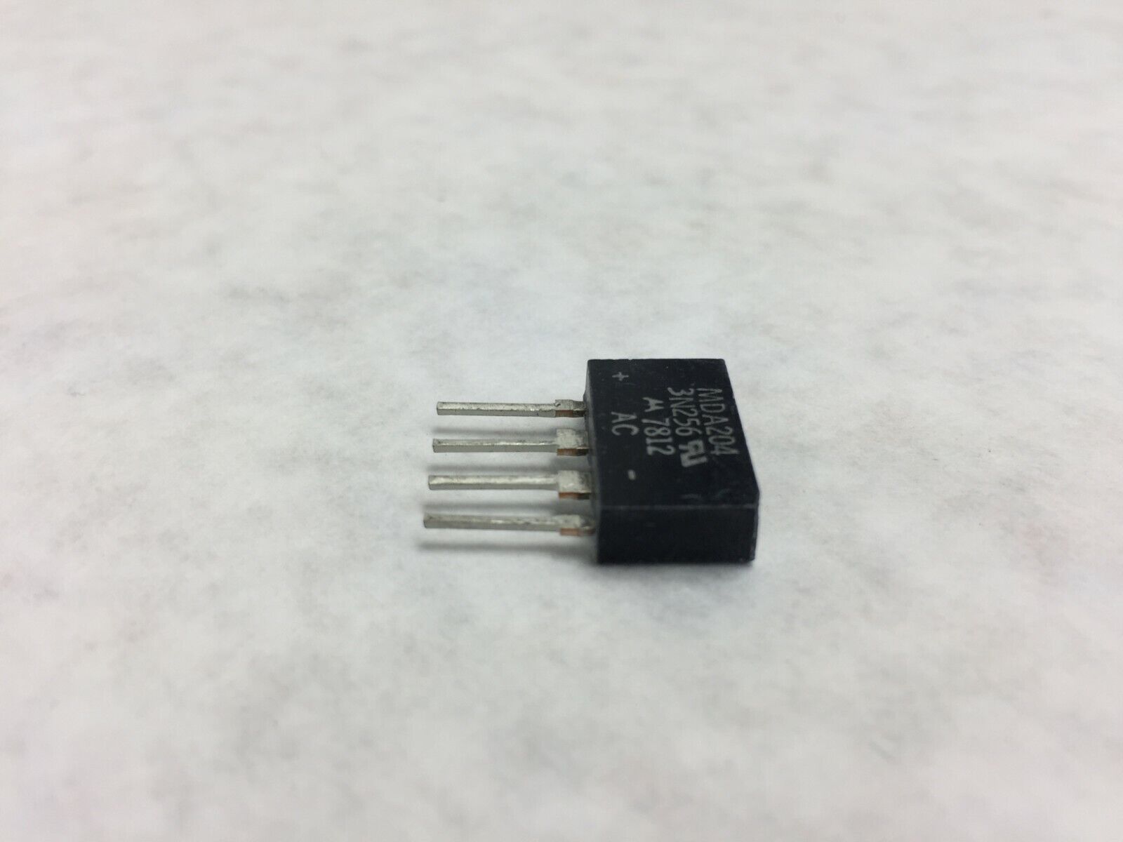 Motorola MDA2043N256 Integrated Circuit      Lot of 4   NOS