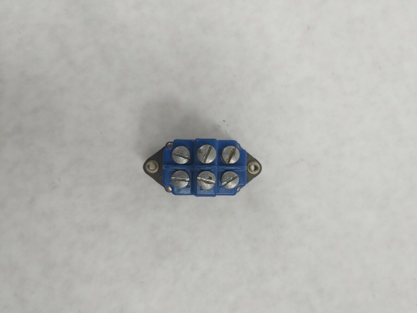 Honeywell 2TP1-7 Switch ON-OFF-ON Rocker