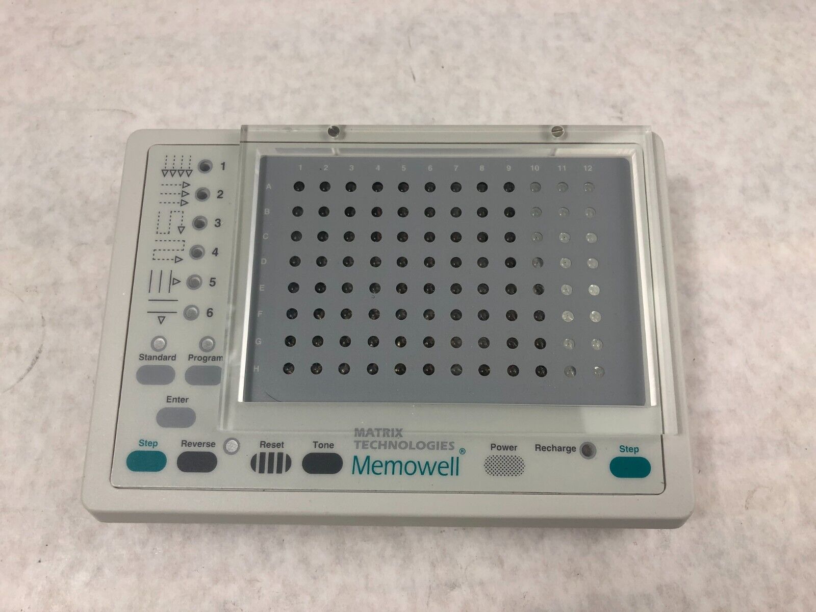 Matrix Technologies Memowell Console 96 Well LED Plate Transfer Light Box