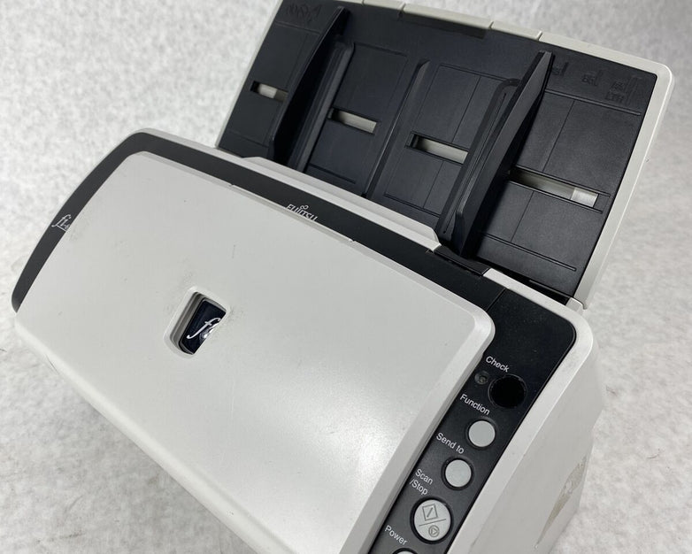 Fujitsu PA03540–B055 fi-6130 Color Document/Image Scanner NO POWER SUPPLY