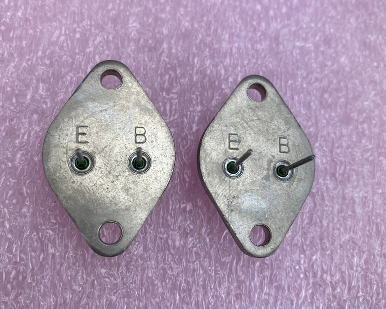 Lot( 2 ) Motorola 2N4913 Bipolar Transistor 7713