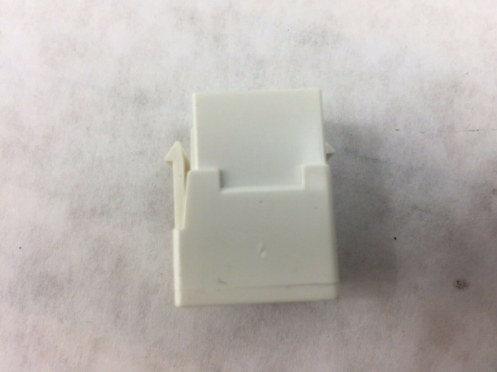Lot of 5 C2G Snap-In HDMI Keystone Module - White